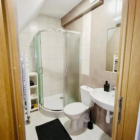 Tatrzanska Przystan Bed & Breakfast