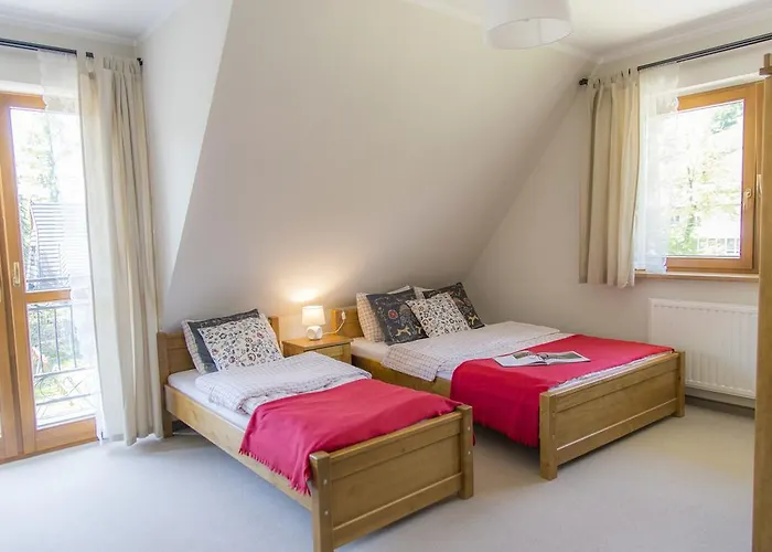 Tatrzanska Przystan Bed & Breakfast 3*